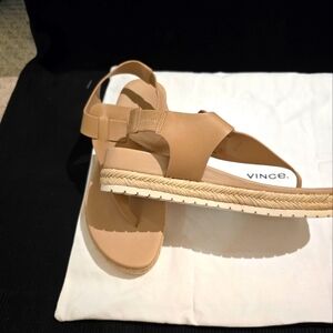 NWT Vince Flint Cappuccino Sandals